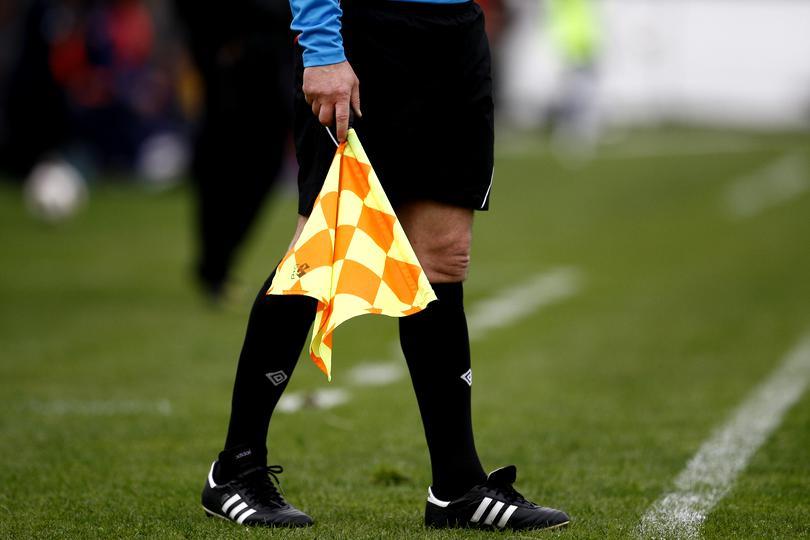 Fotbalul rom&acirc;nesc este din nou &icirc;n DOLIU! Lazăr Ciucu, arbitru &icirc;n meciurile Dinamo-Steaua, s-a stins din viață!