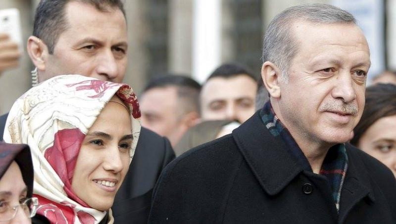 Wow! Fiica cea mică a preşedintelui Turciei, una dintre cele mai frumoase femei din țară. Cum arată Sumeyye - FOTO
