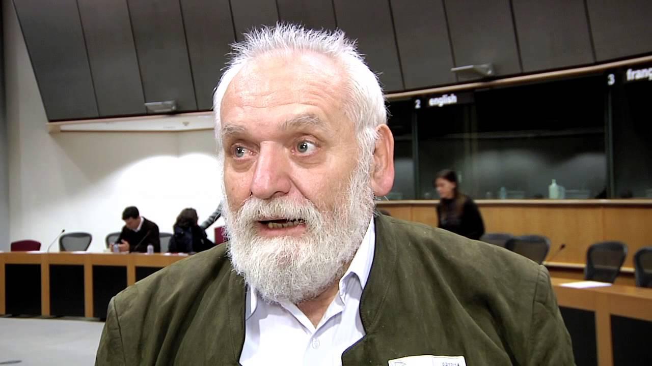 DOLIU! Unul dintre liderii Revoluției din decembrie 1989 a murit SINGUR, la 69 de ani