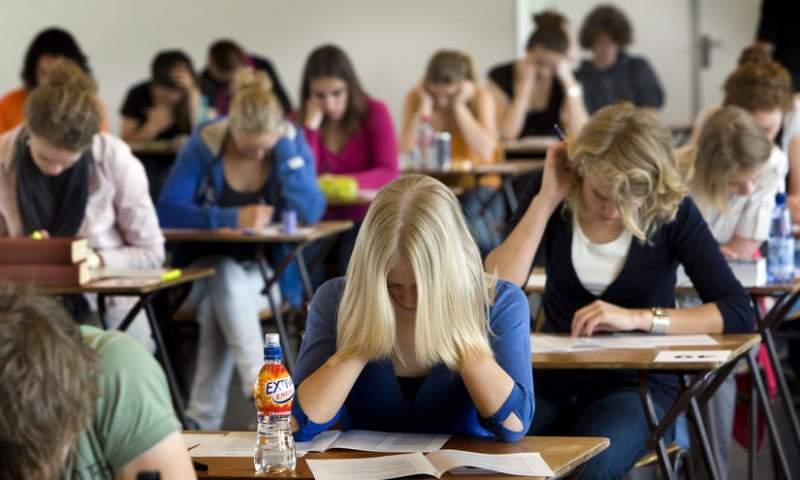 Lovitură pentru sute de mii de elevi care susțin Evaluarea Națională și Bacalaureatul &icirc;n 2019! Se schimbă totul din 2019