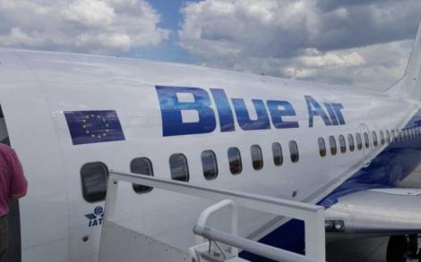 Un avion plin cu români a aterizat  DE URGENȚĂ! Au fost activate măștile de oxigen! Care este starea pasagerilor și ce a declarat compania