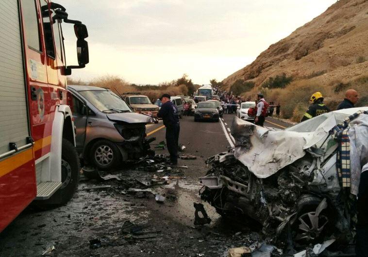 Tragedie rutieră. Opt persoane au murit CARBONIZATE. Șase dintre cei decedați erau COPII!