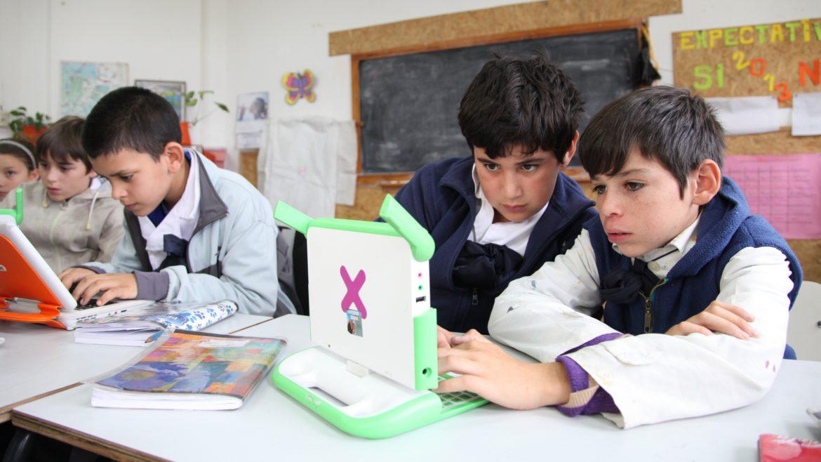 Sistemul de &icirc;nvățăm&acirc;nt ROM&Acirc;NESC s-ar putea schimba! Părinții vor fi REVOLTAȚI c&acirc;nd vor afla ce se va &icirc;nt&acirc;mpla!