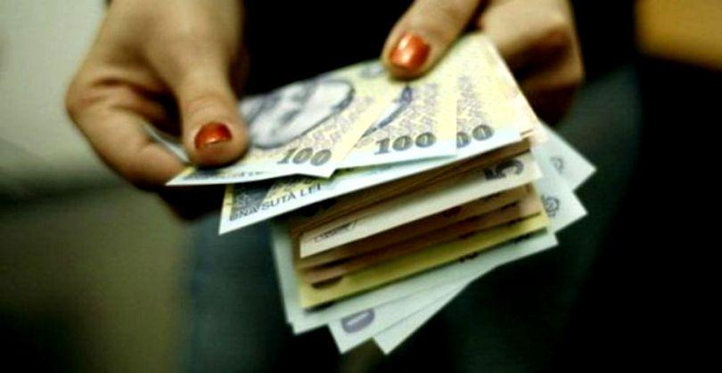 Vești bune pentru rom&acirc;ni! Vor fi bani pentru creşterea pensiilor, acestea ajung&acirc;nd chiar să se și tripleze