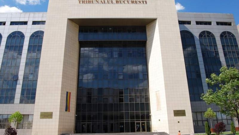 ALERTĂ la Tribunalul București! Un bărbat a căzut în gol de la etajul patru