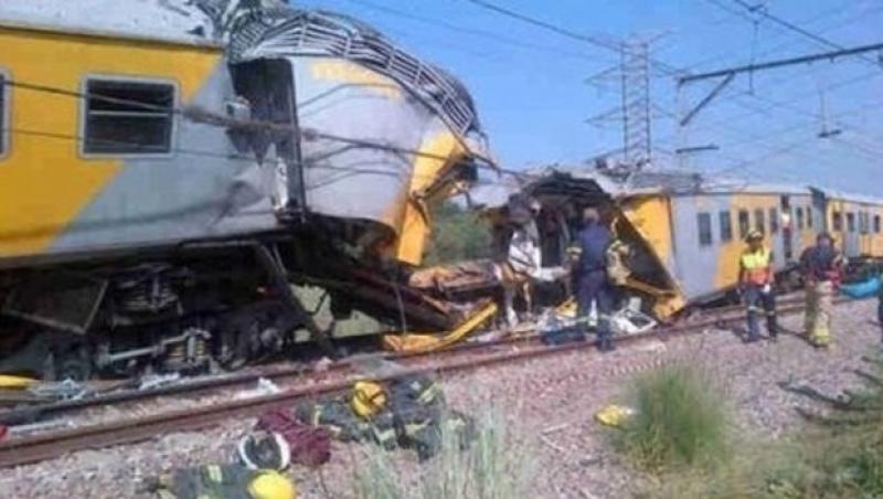 Tragedie URIAȘĂ! Sunt 320 de răniți după ce două trenuri s-au ciocnit violent