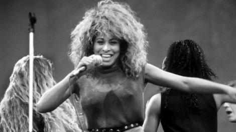 Asta da dragoste adevărată! ÎȚI VOR DA LACRIMILE! Tina Turner, SALVATĂ de la moarte de soțul ei. SACRIFICIU COLOSAL în numele iubirii