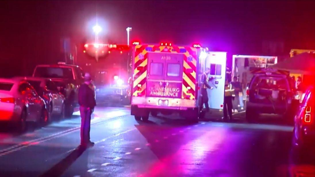 Cel mai grav accident din 2009 p&acirc;nă acum! 20 de persoane care participaseră la o CUNUNIE, &icirc;ntre care și mirii, au murit &icirc;n urma impactului devastator!&nbsp;