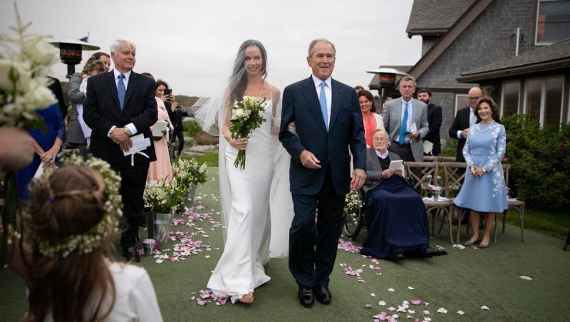 Fiica lui George W. Bush s-a căsătorit în secret! Imagini de la fericitul eveniment -GALERIE FOTO