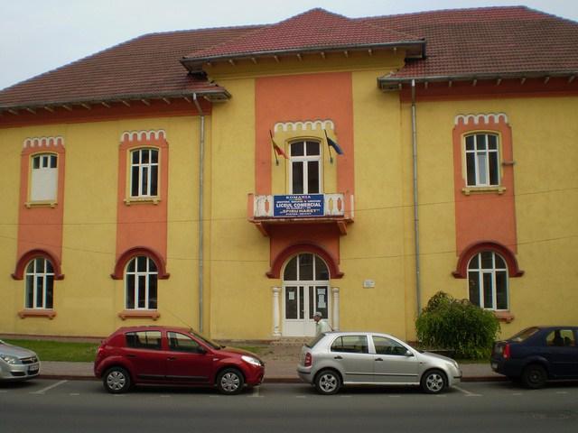 Ultimă oră! PANICĂ la un liceu din Piatra Neamț! Un INCENDIU a izbucnit &icirc;n timpul orelor de curs