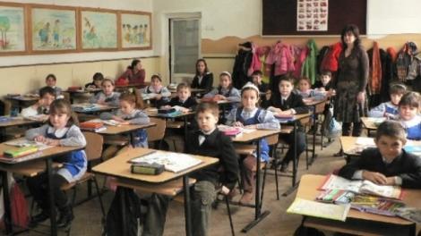 Schimbare totală în școlile din România. Elevii ar putea scăpa de multe probleme. Se așteaptă decizia Ministerului!