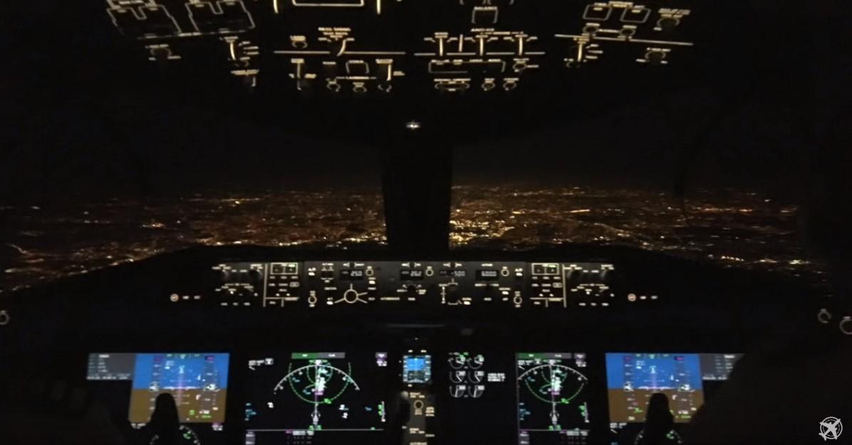 Un OZN a fost observat pe cerul Irlandei de mai mulți piloți! Autoritatea Aviatică a demarat o investigație, &icirc;n regim de urgență - VIDEO