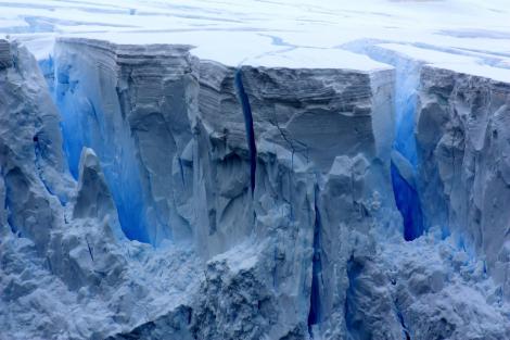 Descoperire uimitoare făcută de oamenii de știință! Ce se află sub stratul de gheață al Antarcticii 
