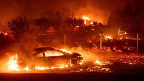 Bilanțul victimelor celui mai distructiv incendiu din California a crescut dramatic: „ A ars tot, toate locurile în care mergeam, toţi oamenii pe care-i ştiam”