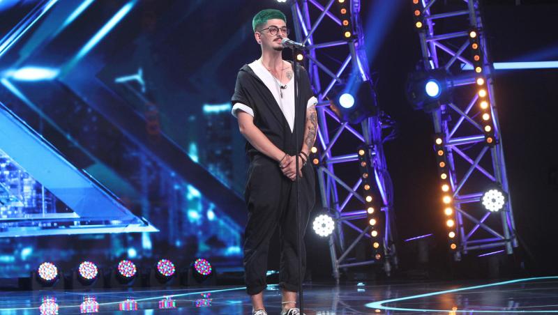 Muzică! Alexandru Stremițeanu a venit sigur pe el pe scena „X Factor” și a cântat senzațional „Skinny Love