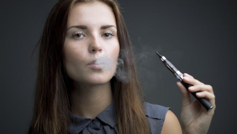 Oamenii de ştiinţă spun că fumătorii din România nu sunt norocoşi