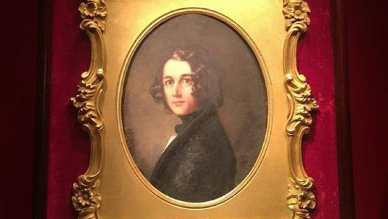 Fața lui Charles Dickens a ajuns… mucegăită! Unde a fost găsit portretul pierdut al celebrului scriitor. Așa arăta în tinerețe, când a scris „Colind de Crăciun” – FOTO