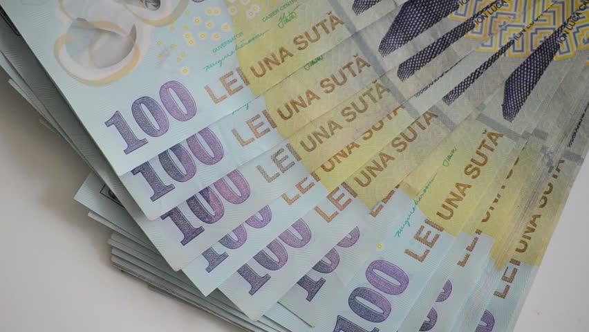 E prima zi c&acirc;nd rom&acirc;nii pot accesa programul! Cum puteţi lua 1.000 de lei gratis de la Guvern