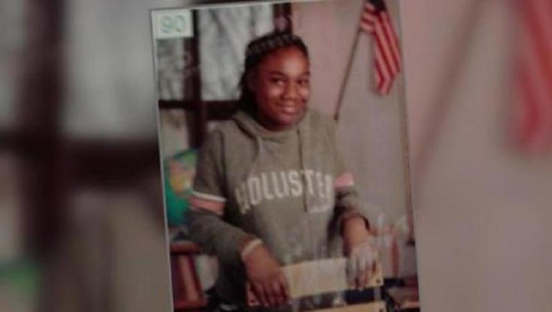 Caz șocant în SUA! Elevă de 13 ani, ucisă de un glonţ în dormitorul casei sale