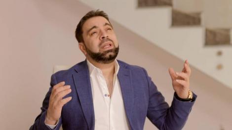 Florin Salam, prima „cântare” după bătaie! Cum și-a făcut apariția celebrul manelist și pentru cine a făcut show - VIDEO