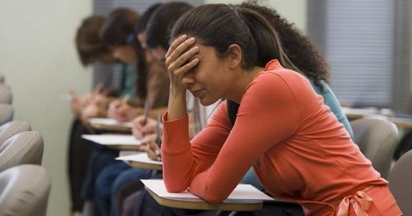 E oficial! Legea Educației va fi modificată! De c&acirc;nd ar putea elevii să susțină Bacalaureat diferențiat