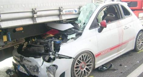 Imagini șocante. O tânără de 25 de ani strivită sub camionul unui român, în Italia