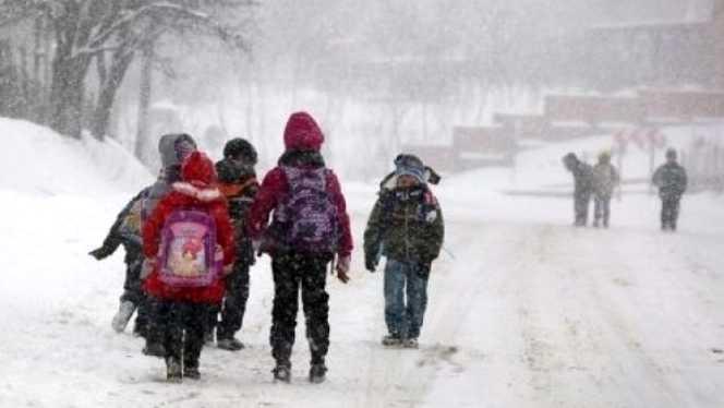 Ultimul anunț de la Inspectoratul Școlar București! Se &icirc;nchid sau nu școlile din cauza vremii