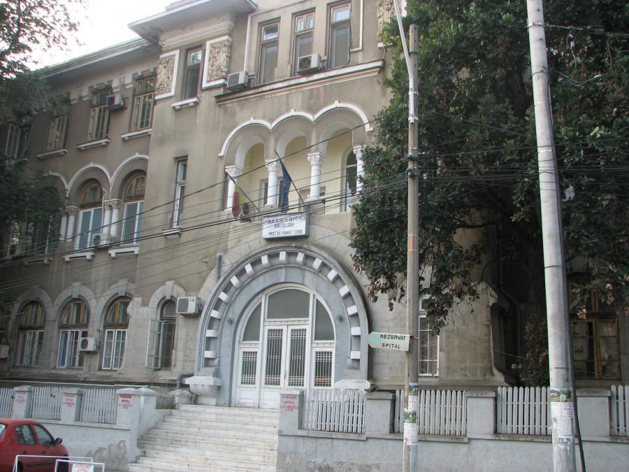 Primele declarații ale managerul Maternității Giulești. Cum vede medicul decizia de sistare a internărilor? &bdquo;Există nişte reguli&rdquo;