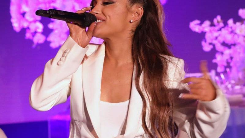 Ariana Grande a lansat o piesă emoționantă dedicată tuturor foștilor iubiți! Uite cât de frumoasă este