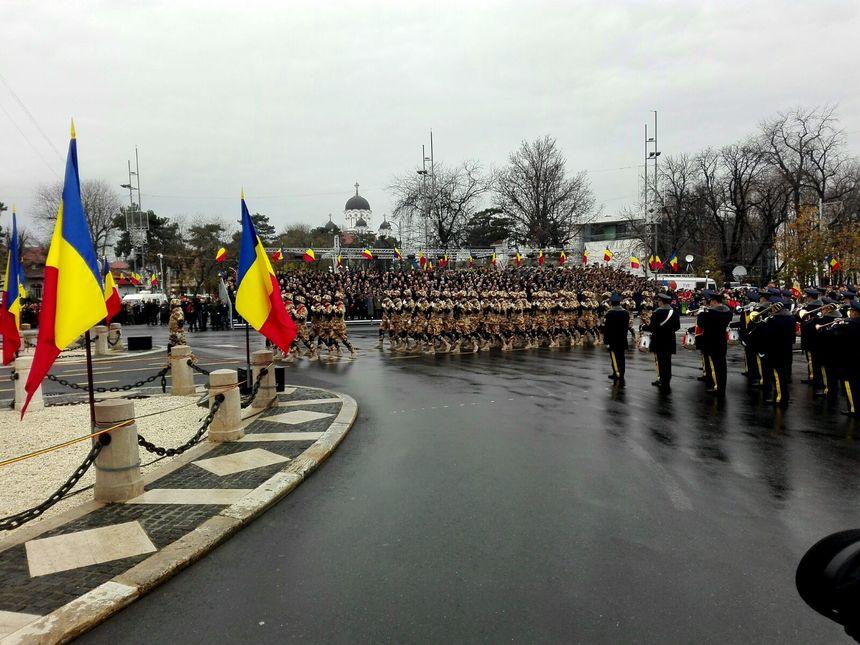 550.000 de persoane sunt aşteptate, s&acirc;mbătă, la cele aproape 450 de manifestări organizate &icirc;n &icirc;ntreaga ţară de Ziua Naţională