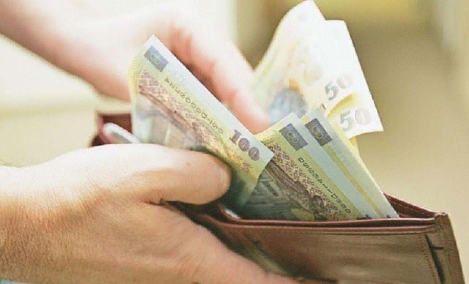 Salarii majorate. Ei sunt rom&acirc;nii care primesc bani &icirc;n plus de la 1 Decembrie