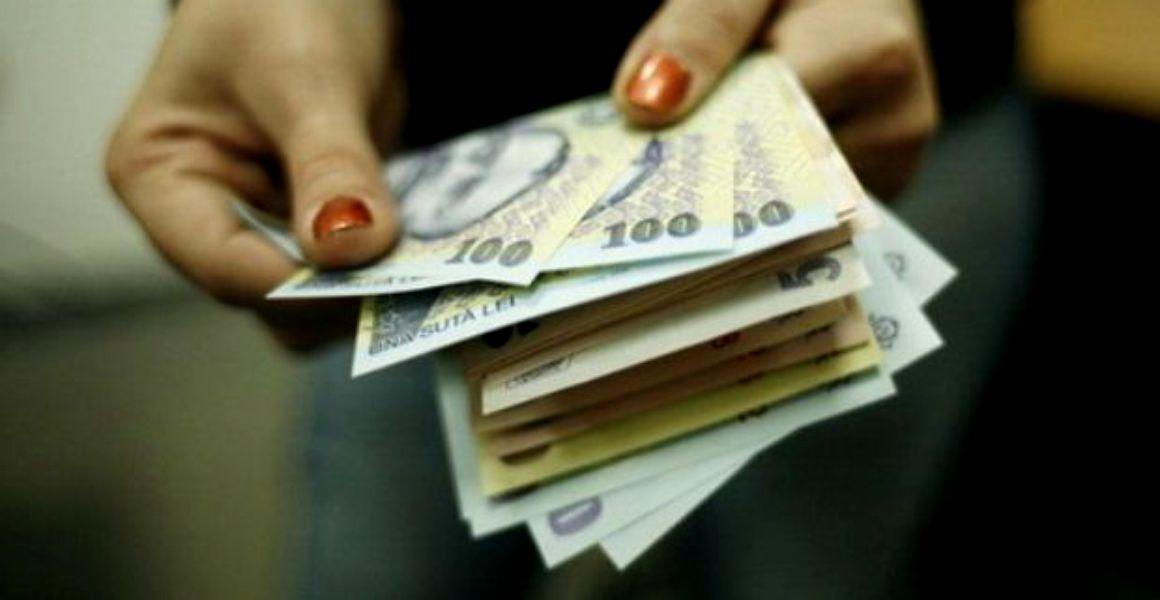 S-a schimbat tot ce știam! Ce se va &icirc;nt&acirc;mpla cu salariații care au minim 15 ani de vechime &icirc;n muncă și studii superioare