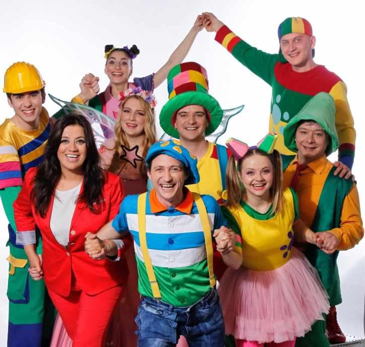 Top 8 cele mai frumoase colinde interpretate de Gașca Zurli de Crăciun