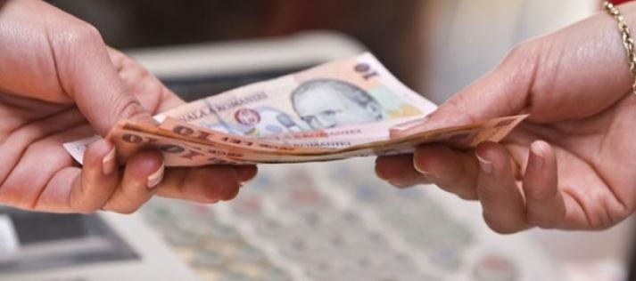 Salariu minim brut 2019. C&acirc;t se majorează plata zilierilor de la 1 ianuarie 2019