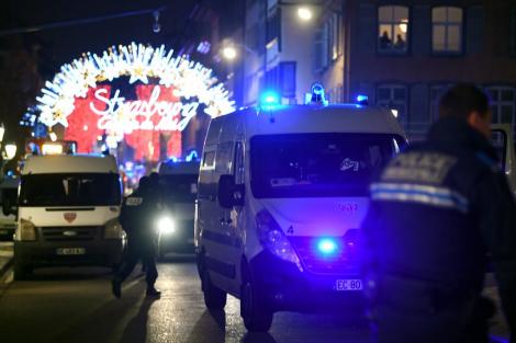 Atac TERORIST în Franța! Trei morţi şi 12 răniţi, la Târgul de Crăciun din Strasbourg! Autoritățile sunt în alertă maximă