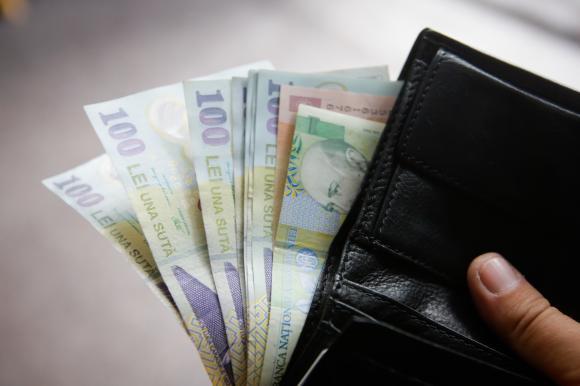 Ministrul Muncii a făcut primele precizări legate de &icirc;nghețarea salariilor &icirc;n 2019: &bdquo;Este scenariul cel mai pesimist&rdquo;