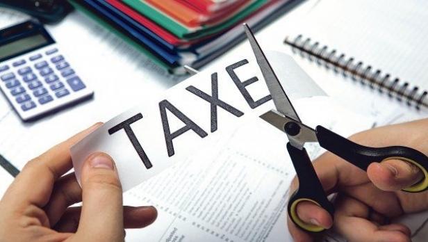 Avertizări sumbre pentru Rom&acirc;nia: "Măsurile anunţate de Guvern măresc taxele"