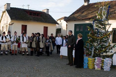 Unde își petrece Crăciunul Familia Regală a României și cine vine să-i colinde