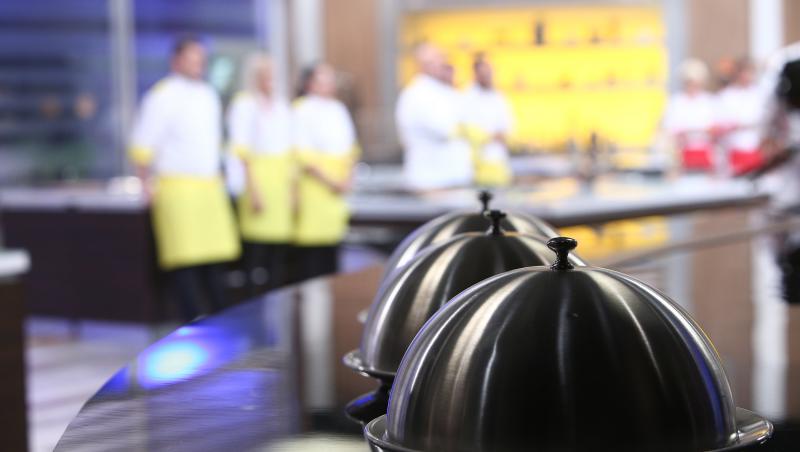 O nouă ediție savuroasă “Chefi la Cuțite” a început cu o probă pe măsură, emoții și preparate delicioase