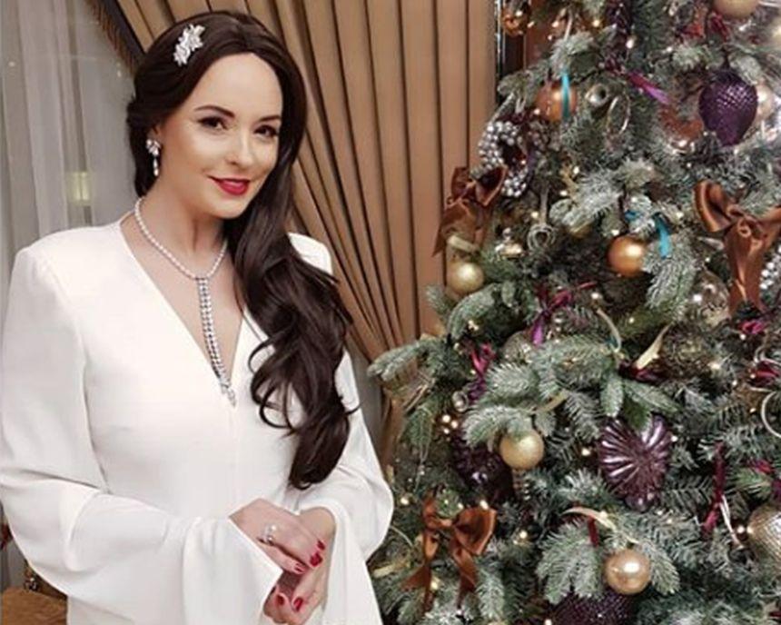 Andreea Marin, mesaj emoționant de Anul Nou. Ce le dorește vedeta tuturor rom&acirc;nilor &icirc;n anul care vine ,,Nori să fie doar de ploaie...''