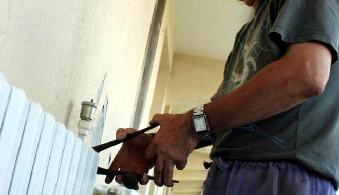 Răsturnare de situație! Anunțul oficial făcut de ANRE privind introducerea unei taxe pentru persoanele care dețin centrale individuale