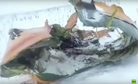 Imagini desprinse din filmele SF. A fost surprins momentul în care avionul rusesc s-a prăbușit. 71 de oameni au murit