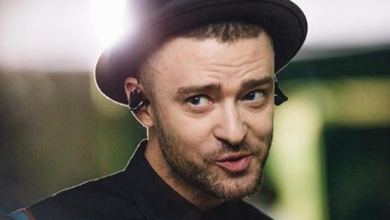 Justin Timberlake se află în fruntea clasamentului! Nici bine nu  l-a lansat, că se și află pe prima poziție în Billboard 200! Dă-i play să vezi dacă-ți place!