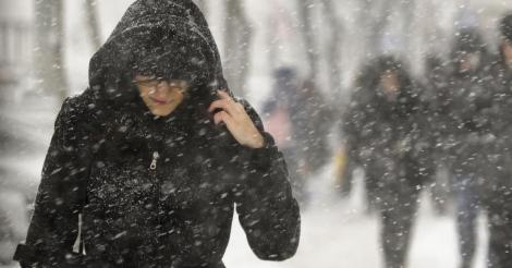 Un nou val de ninsori peste Capitală? Cum va fi vremea în weekend în toate regiunile țării