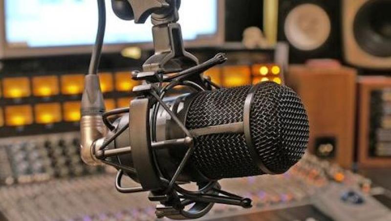 De ce oamenii sunt încă loiali posturilor de Radio