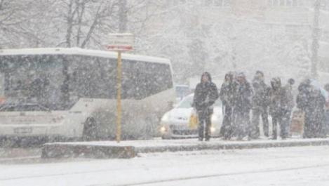 Va ninge în Capitală! Ploaia se va transforma în ninsoare, anunță meteorologii! Un nou val de vreme rea peste toată România