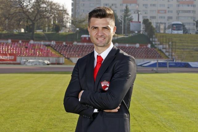 OFICIAL: Dinamo București a anunțat numele noului antrenor! Florin Bratu lasă naționala U18 pentru trupa din &rdquo;Ștefan cel Mare&rdquo;
