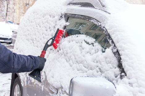 Recomandări pentru a-ți proteja mașina, pe timp de iarnă. Sfaturi utile pentru şoferi: Ce să NU FACI sub nicio formă