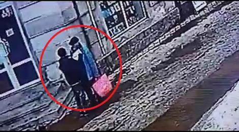 VIDEO / "Colegul de armată", noua metodă de furt care face ravagii printre români. Se lasă cu pupături și îmbrățisări. Nu picați în capcană!