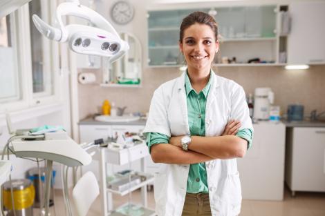 Cum trece frica de dentist sau ce trebuie să știe cabinetele stomatologice despre ce vor pacienții